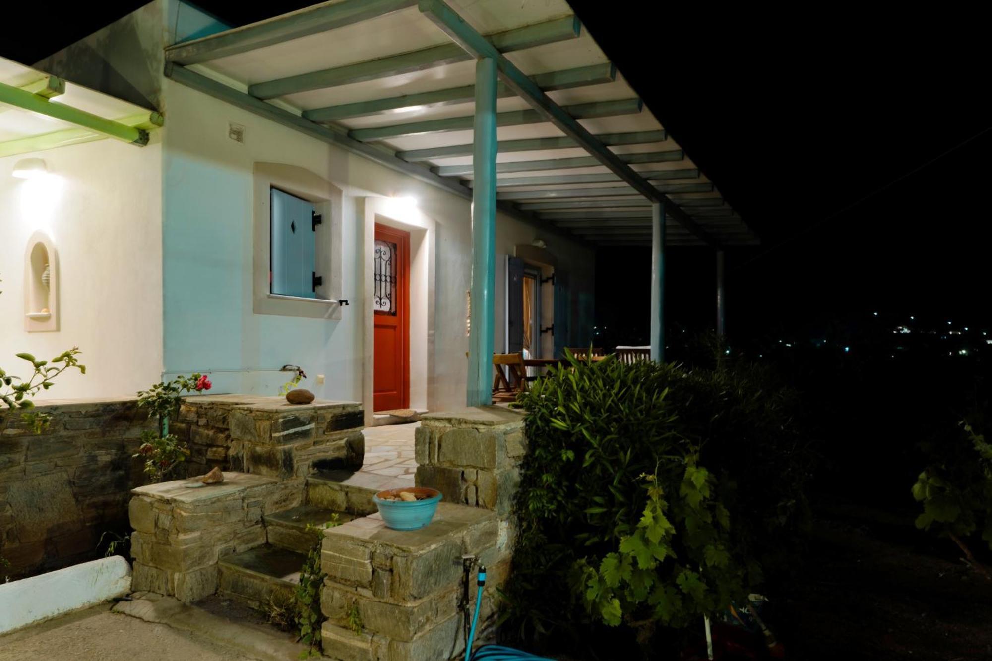 Callisto Houses Holiday home