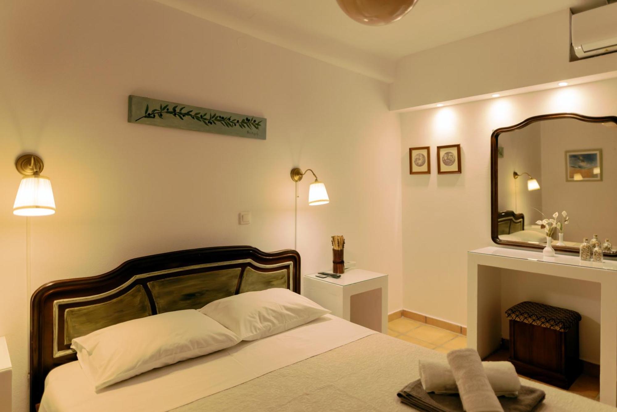 Callisto Houses Holiday home