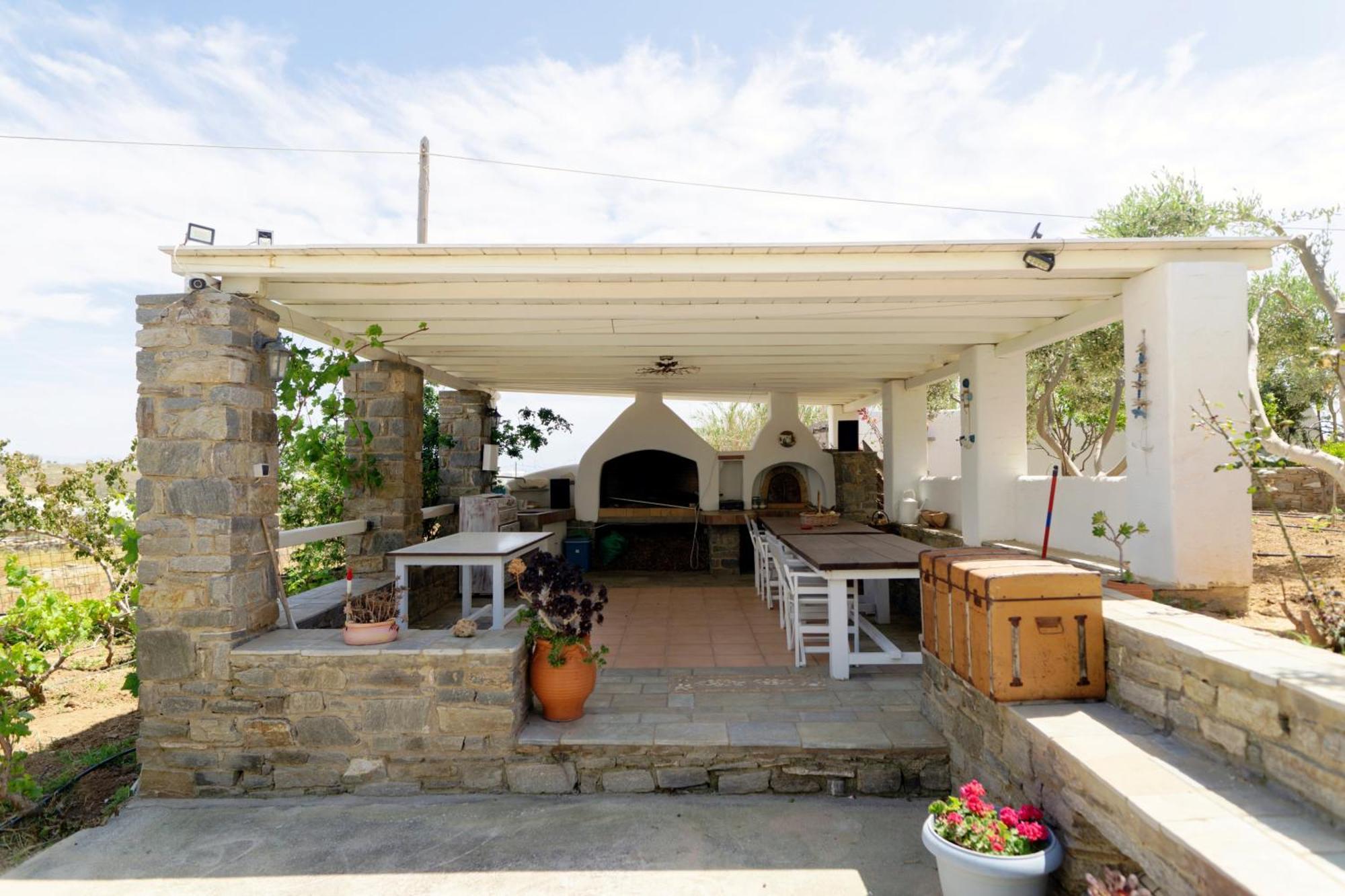 Callisto Houses Holiday home Marpissa