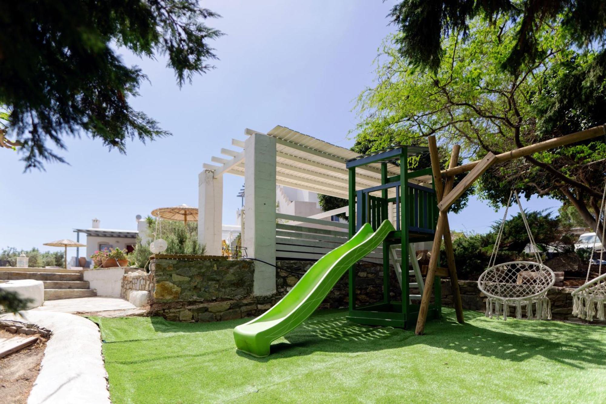 Callisto Houses Holiday home